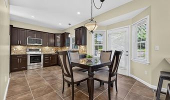 315 Claymont Cove Ct, Ballwin, MO 63011