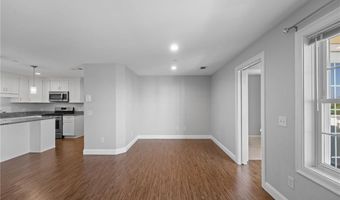 60 Saw Mill Dr 301, North Kingstown, RI 02852