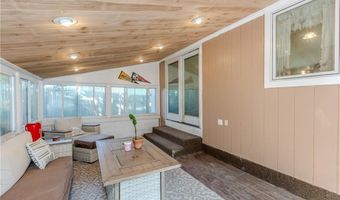 91 Curry Rd, Cranston, RI 02920