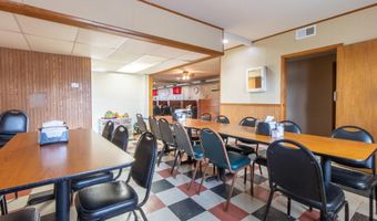 708 N MONROE St, Abingdon, IL 61410