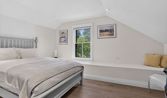 55 Academy St, Arlington, MA 02476