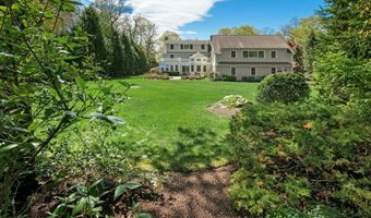 39 Leeuwarden Rd, Darien, CT 06820