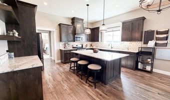 6560 E Crown Cres, Ammon, ID 83406