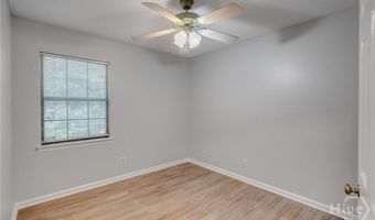 127 Holland Park Cir, Savannah, GA 31419