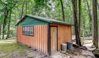 20 Jessica Ln, Barnardsville, NC 28709