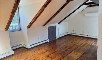 19 King St 4, East Greenwich, RI 02818