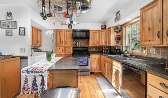 6511 Comanche St, Bonners Ferry, ID 83805
