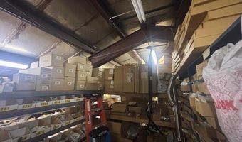 2404 Barrow St, Anchorage, AK 99503