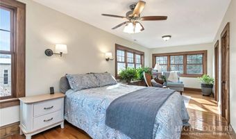 140 Library Ln, Banner Elk, NC 28604