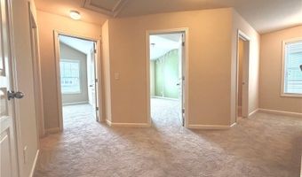 6215 Crested Moss Dr, Alpharetta, GA 30004