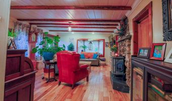 1312 Macintosh Hill Rd, Bethel, VT 05060