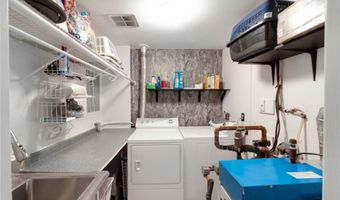 10496 Florida St, Aurora, OH 44202