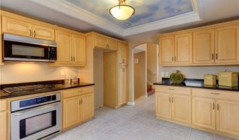 5824 E Camino Pinzon, Anaheim, CA 92807