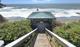 Sea Breeze Way 16, Brookings, OR 97415