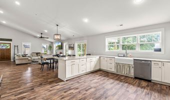 202 Grays Ln, Angier, NC 27501
