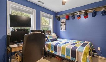 2 Golden View Dr, Bow, NH 03304