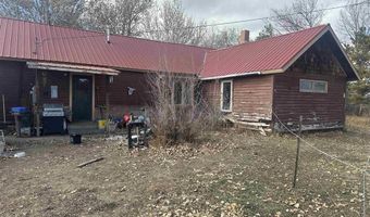 15 Cole Rd, Cody, WY 82414