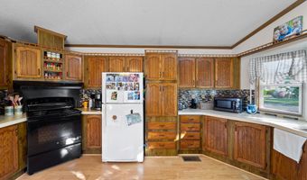 9 J St, Bangor, ME 04401