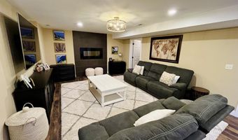 1209 NE 15th Ave, Aberdeen, SD 57401