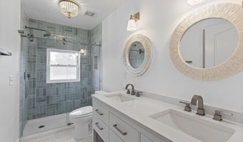 50 17TH St, Atlantic Beach, FL 32233