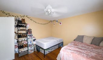 11 Belmont Cir, Danbury, CT 06810