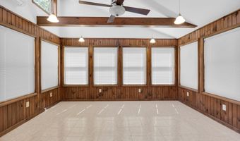 3908 SHORT HILL Dr, Allentown, PA 18104