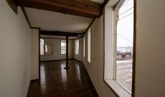 300 4th St, Algoma, WI 54201