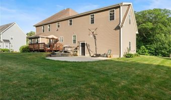 10 Sables Way, Lincoln, RI 02865