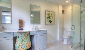 204 Spring St, Newport, RI 02840