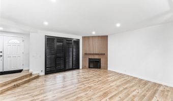 5401 Zelzah 114, Encino, CA 91316