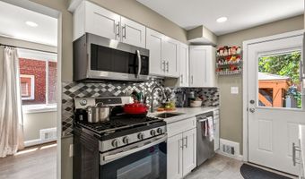 1804 N CLIFF St, Alexandria, VA 22301