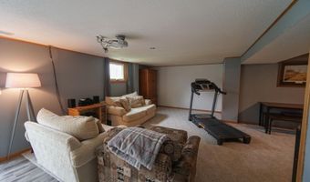 707 9th Ave, Ackley, IA 50601