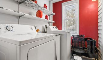 328 W Washington Ave, Alpena, MI 49707