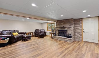 4382 3rd, Adrian, MI 49221