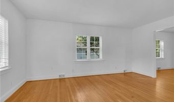 627 Oakmont Dr, Asheboro, NC 27205