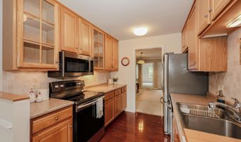 4 Bow Center Rd F2, Bow, NH 03304