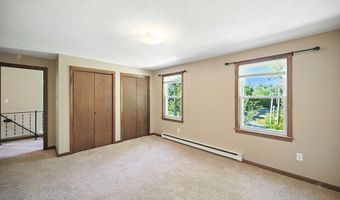 2 N Broadway, Atkinson, NH 03811