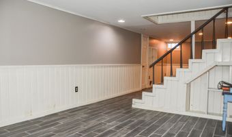 45 Elm Ave, Augusta, ME 04330