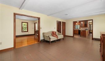 604 W Reach Dr, Jamestown, RI 02835