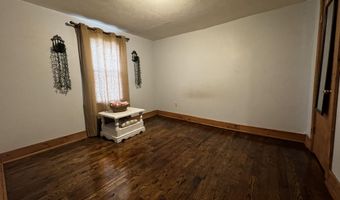 713 E Benton Ave, Ava, MO 65608