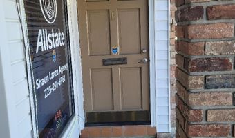 11924 Coursey Bl #E, Baton Rouge, LA 70816