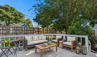265 E OAKVIEW Pl, Alamo Heights, TX 78209