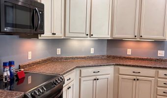 302 Brookside Dr, Algood, TN 38506