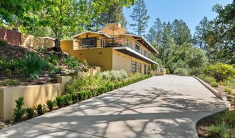 460 Bella Vista Dr, Angwin, CA 94508