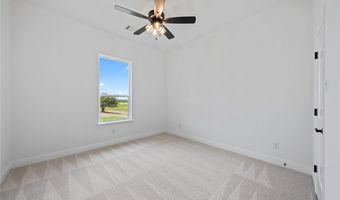 233 Oak Meadow Ln, Weatherford, TX 76085