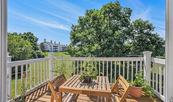 239 Fieldcrest St, Ann Arbor, MI 48103