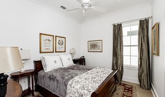 2140 Belfleur St, Baton Rouge, LA 70808