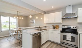90 S Park Ridge Rd, North Liberty, IA 52317