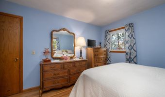 917 Sunrise Beach Dr, Amery, WI 54001