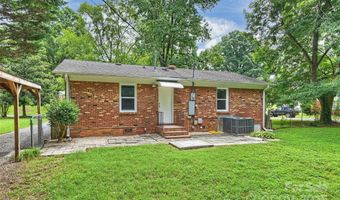 2840 Edsel Pl, Charlotte, NC 28205
